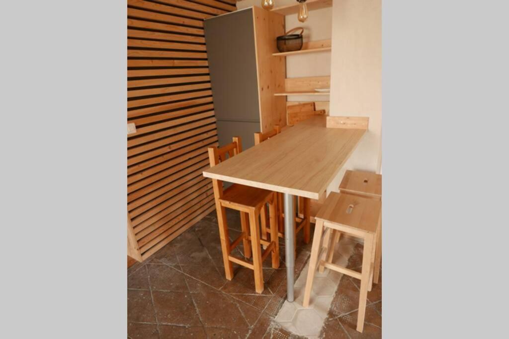 Joli appartement confortable rénové style cosy Saint-Martin-de-la-Porte Exterior foto