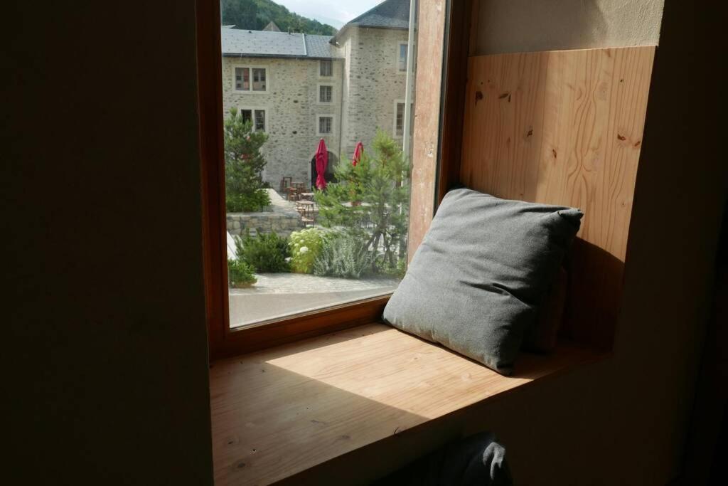 Joli appartement confortable rénové style cosy Saint-Martin-de-la-Porte Exterior foto